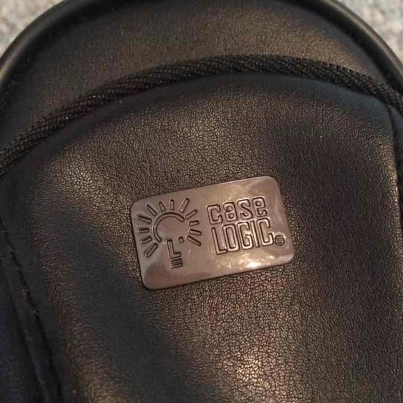 Camera case - Picture 2 of 3